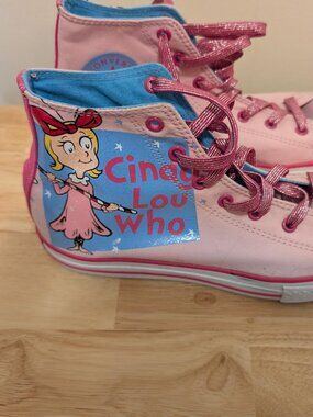 Converse - Dr. Suess - Cindy Lou Who